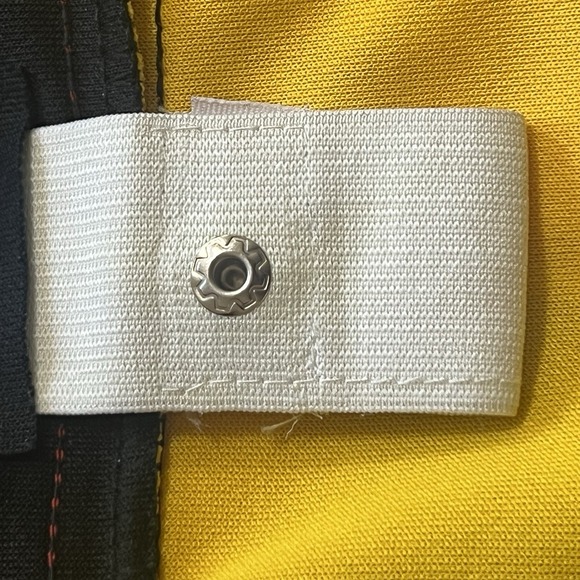 Quinn Hughes Vancouver Canucks Adidas Authentic Jersey Men's Large 52 Black NHL - Picture 7 of 8